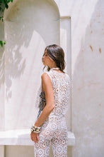 Görseli Galeri görüntüleyiciye yükleyin, Say Bloom Set Ecru