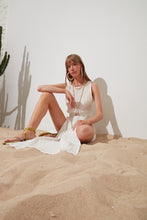 Görseli Galeri görüntüleyiciye yükleyin, Say Sunny Side Dress White
