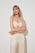 Görseli Galeri görüntüleyiciye yükleyin, Say Golden Glow Top & Pant