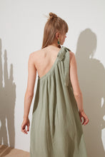 Görseli Galeri görüntüleyiciye yükleyin, Say Island Dress Green