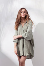 Görseli Galeri görüntüleyiciye yükleyin, Say Stay Cool Shirt Stone