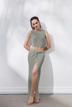 Görseli Galeri görüntüleyiciye yükleyin, Say Capri Skirt Mint Green