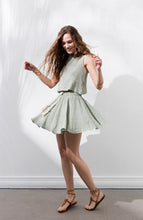 Görseli Galeri görüntüleyiciye yükleyin, Say Hello Skirt Mint Green