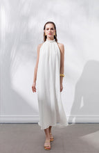 Görseli Galeri görüntüleyiciye yükleyin, Say Get in Line Dress White
