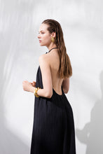 Görseli Galeri görüntüleyiciye yükleyin, Say Get in Line Dress Black