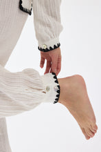 Görseli Galeri görüntüleyiciye yükleyin, Say Calm Set White
