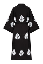 Görseli Galeri görüntüleyiciye yükleyin, Say Leaf Caftan Black
