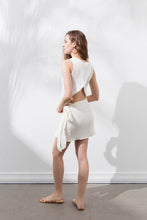 Görseli Galeri görüntüleyiciye yükleyin, Say Flawless Skirt White
