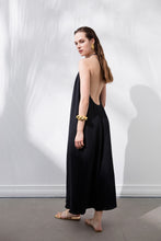 Görseli Galeri görüntüleyiciye yükleyin, Say Get in Line Dress Black
