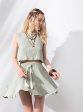 Görseli Galeri görüntüleyiciye yükleyin, Say Hello Skirt Mint Green
